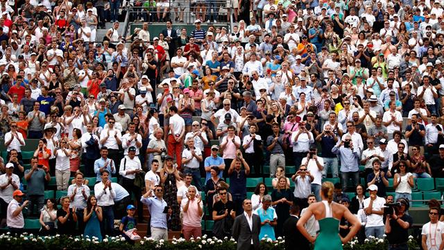 Mladenovic au pied d’un nouveau mur