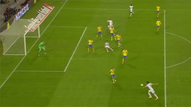 La magnifique volée de Giroud dans la lucarne de la Suède
