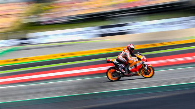Pedrosa beats Lorenzo to pole, Marquez crashes