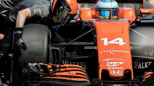 Alonso: "Mañana intentaremos acabar la carrera, ojalá en los diez primeros"