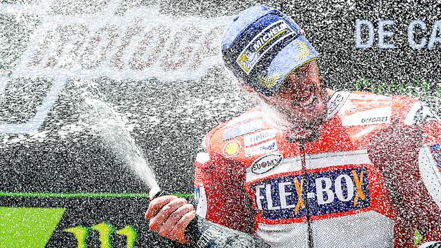 MotoGP Catalunia: Andrea Dovizioso câștigă pe tărâm catalan în fața spaniolilor de la Honda