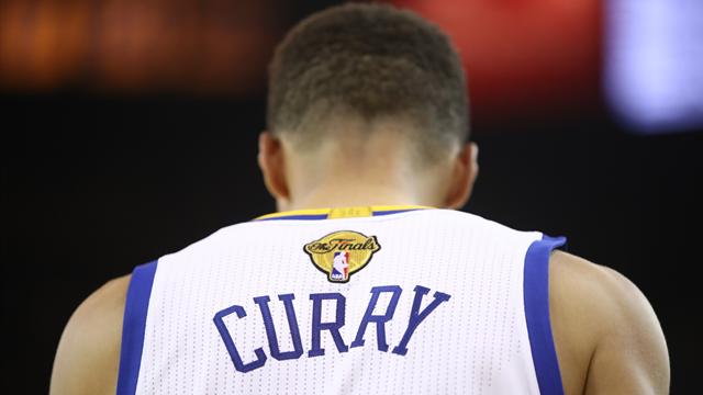 Curry ne veut pas aller à la Maison Blanche, Trump lui répond qu'il n'est pas le bienvenu