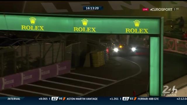 Problemi ai freni per la Toyota di Buemi che dice addio alle chance di vittoria Problemi ai freni per la Toyota di Buemi che dice addio alle chance di vittoria