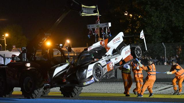 Prosegue la maledizione Toyota alla Le Mans: da favorita a fuori gara dopo 10 ore