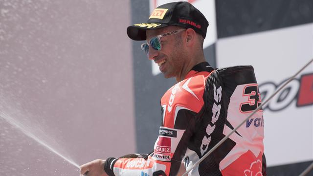 Marco Melandri da sogno, torna alla vittoria a Misano! Estasi Ducati