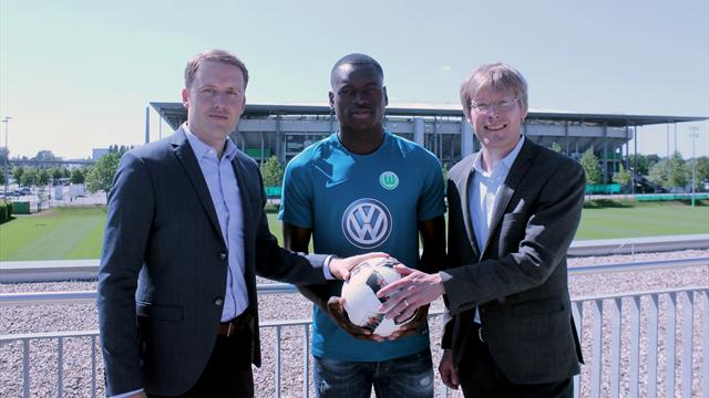 Wolfsburg verpflichtet belgisches Talent Landry Dimata