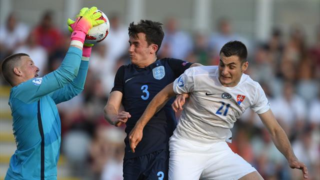England an der Spitze, Titelverteidiger Schweden vor dem Aus