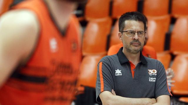 Pedro Martínez deja el Valencia Basket tras ganar el título de Liga