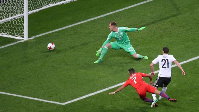 Aidé par Vidal, Sanchez a fait payer à Mustafi sa boulette : son but en vidéo