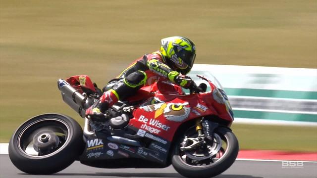 Byrne holds off Brookes to take win in Race 1 Byrne holds off Brookes to take win in Race 1