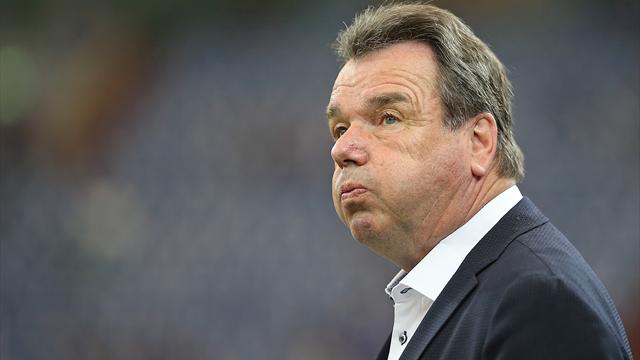 Bruchhagen über Spielerberater: "Entwicklung gefällt mir nicht" Bruchhagen über Spielerberater: "Entwicklung gefällt mir nicht"