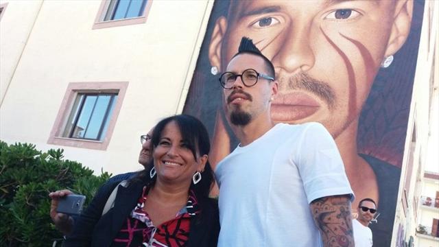 Napoli, Hamsik visita il Napoli, Hamsik visita il