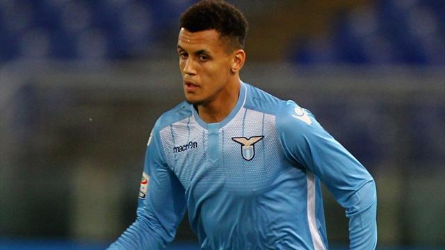 Morrison trains with Redknapp's Birmingham