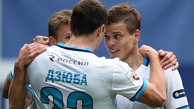 Кокорин выразил готовность пояснить Черчесову собственный скандальный жест Кокорин выразил готовность пояснить Черчесову собственный скандальный жест