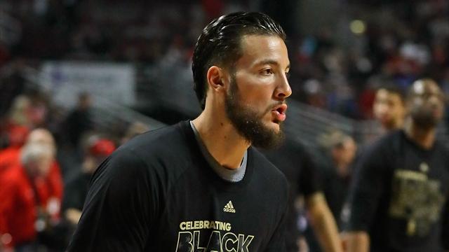 Libéré par Chicago, Lauvergne en route pour San Antonio