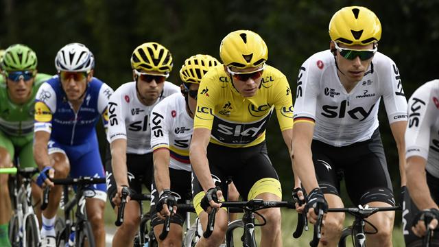 Froome : "On ne veut pas relancer des coureurs dangereux au général" Froome : "On ne veut pas relancer des coureurs dangereux au général"