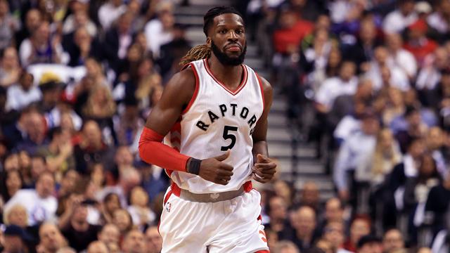 Toronto envoie Carroll à Brooklyn