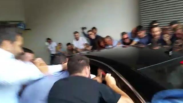 L'accueil dingue réservé par les tifosi à Bonucci L'accueil dingue réservé par les tifosi à Bonucci