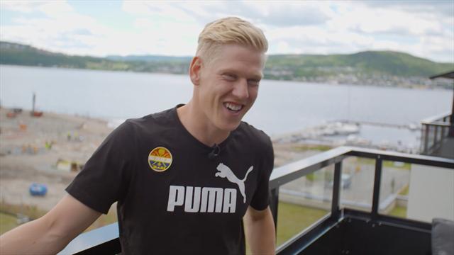 Han er yngst av sitt slag i Eliteserien: – Lærer av å hoppe rett i det Han er yngst av sitt slag i Eliteserien: – Lærer av å hoppe rett i det