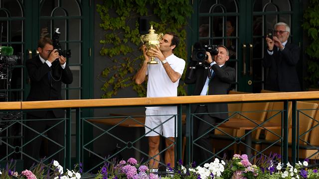 Presse verneigt sich vor Federer: "Das achte Weltwunder"