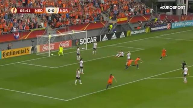 Oranje tobt: van de Sanden trifft zum Auftaktsieg (Highlights) Oranje tobt: van de Sanden trifft zum Auftaktsieg (Highlights)