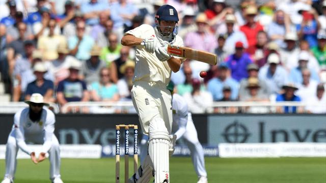 South Africa captain Faf du Plessis to prey on under-pressure hosts