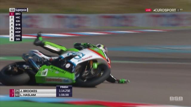 'He's gone down!' - Leon Haslam crashes in qualifying at Thruxton 'He's gone down!' - Leon Haslam crashes in qualifying at Thruxton