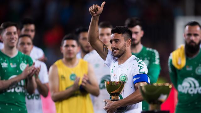 Après le Barça, l’OL rend également hommage à Chapecoense