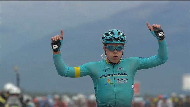 Truls Engen Korsaeth a levé les bras un peu trop vite : son moment de solitude en vidéo Truls Engen Korsaeth a levé les bras un peu trop vite : son moment de solitude en vidéo