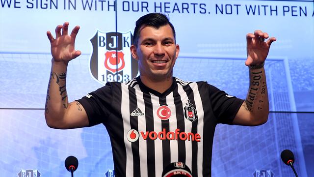 "12 numaralı formayı seçtim, çünkü taraftarın numarası"