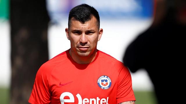 El Inter confirma el traspaso del chileno Gary Medel al Besiktas