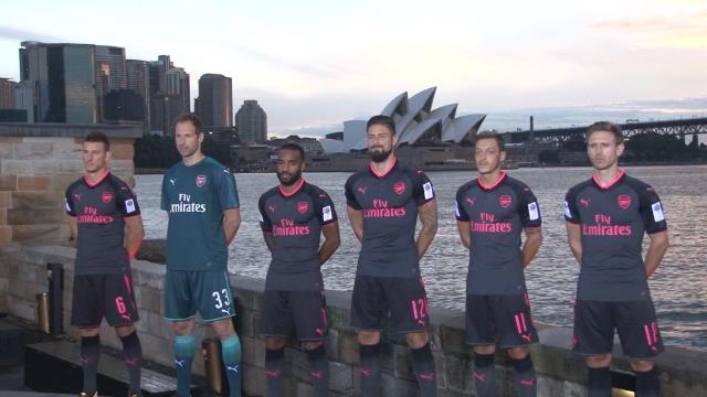 Giroud, Dembélé, Cabella : Le journal des transferts du 12 août Giroud, Dembélé, Cabella : Le journal des transferts du 12 août