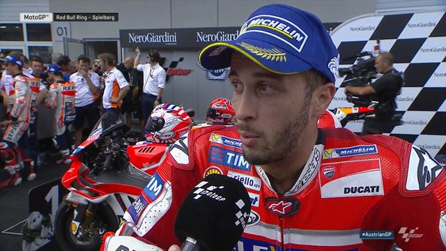 Dovizioso: "Ich war ein kleines bisschen schneller" (engl.) Dovizioso: "Ich war ein kleines bisschen schneller" (engl.)