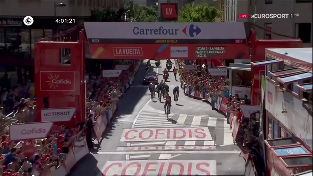 Grande vittoria di Vincenzo Nibali, lo squalo conquista Andorra Grande vittoria di Vincenzo Nibali, lo squalo conquista Andorra