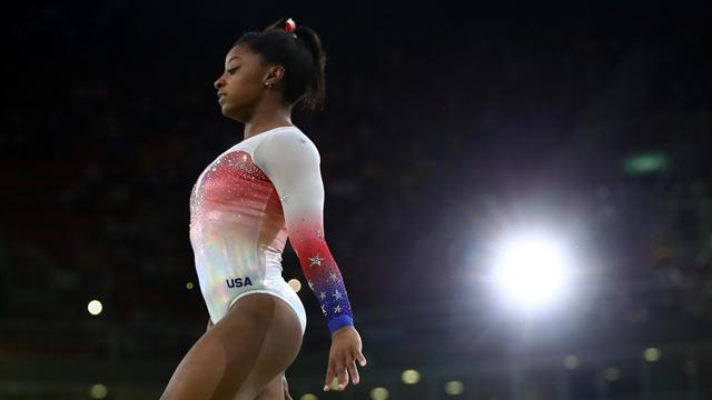“Sono tornata ad allenarmi!”. Simone Biles è tornata in palestra per tagliare nuovi traguardi