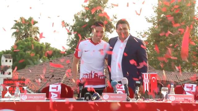 Antalyaspor : Nasri accueilli comme un roi
