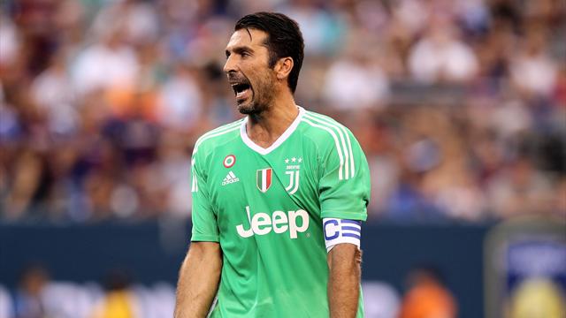 "L'impression de jouer au water-polo" : Buffon n'est pas du tout emballé par l'arbitrage vidéo