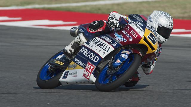 Tutti giù per terra a Misano, ma Fenati vince con di Giannantonio sul podio