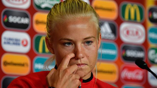 Raser etter avlysning av landskamp: – Hva faen er det dere holder på med?