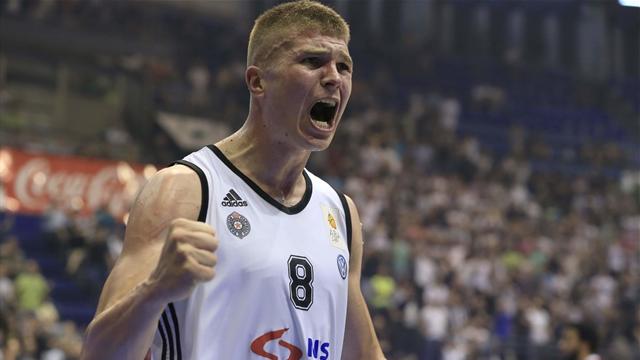 Anadolu Efes'te son transfer Muric