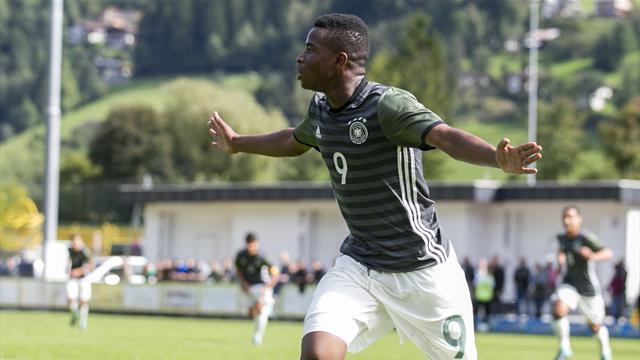 La sensation Moukoko, 12 ans, réussit un doublé avec la sélection U16