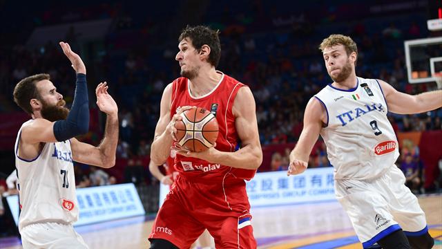 Serbia sorprende a Italia (67-83) y jugará ante Rusia la segunda semifinal