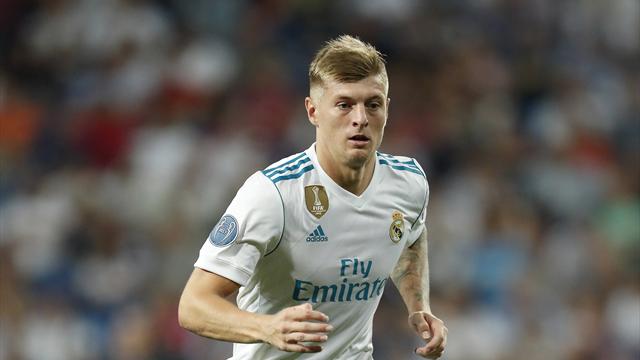 Kroos über Bale: "Pfiffe helfen niemandem" Kroos über Bale: "Pfiffe helfen niemandem"