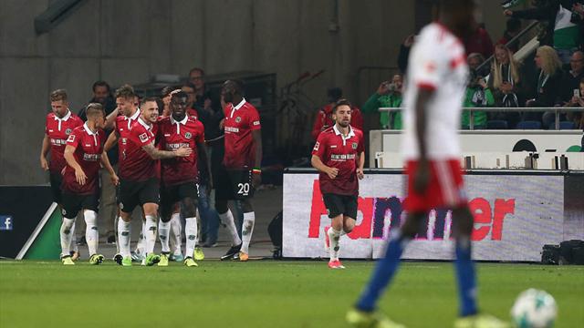 2:0-Sieg gegen den HSV: Aufsteiger Hannover 96 grüßt von der Spitze