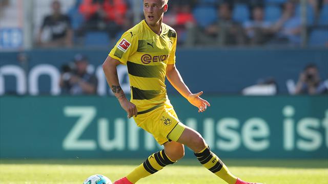 BVB-Weltmeister Durm an der Hüfte operiert