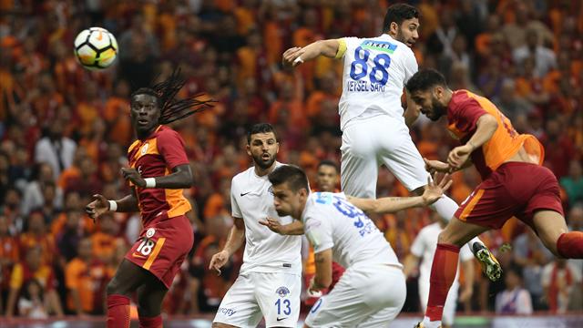 Gomis'ten 23 yıllık seri
