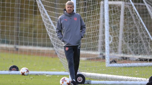 Arsene Wenger expects Gunners response at Stamford Bridge
