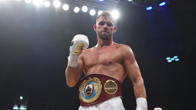 Сондерс победил Монро-младшего и защитил титул WBO