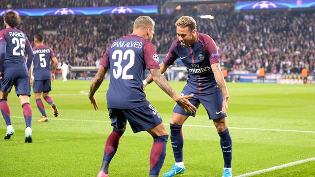 Neymar, Cavani y Alves golean al Bayern, la Juventus cumple en Turín y el United se ensaña en Moscú