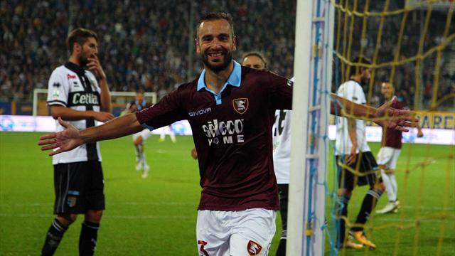 Parma rimontato dalla Salernitana: 2-2 e i ducali finiscono in 9 uomini